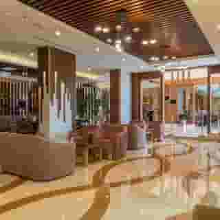 Emerald Hotel, 2 of 5