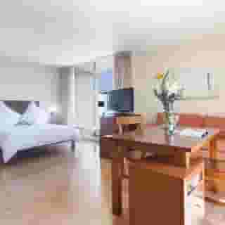 Exe Suites San Marino, 6 of 6