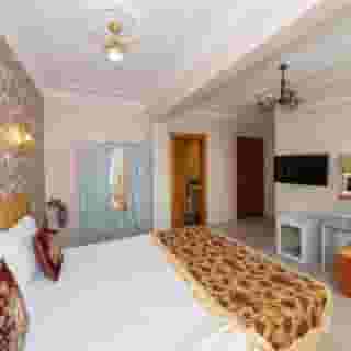 Stone Istanbul, 1 of 5