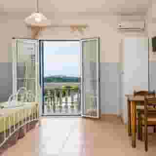 Elaias Gi Residence, 6 of 6