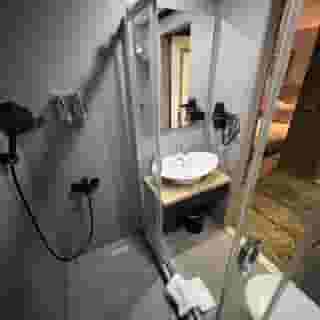 All Seasons Hotel, 3 of 5