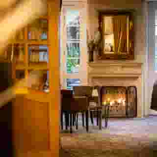 Le Chatelain Hotel, 2 of 5