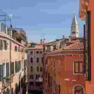 Bella Venezia, 3 of 5