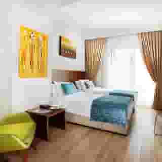 The White Orient Hotel, 2 of 5