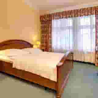 Bishop House, 5 of 5