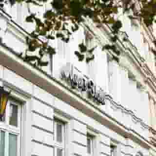 Myer's Berlin, 2 of 5