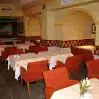 Senator Gran Via, 1 of 5