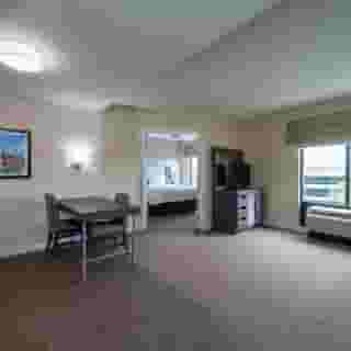 Hampton Inn & Suites Valley Forge/Oaks, 2 of 5