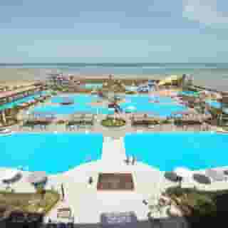 SUNRISE Alora Aqua Park Resort, 1 of 5