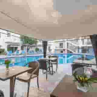 Flamingos Hotel, 5 of 5