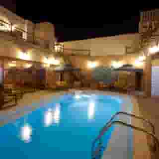 Al Liwan Suites, 3 of 5