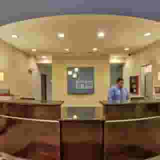 Holiday Inn Express and Suites Houston Dwtn Conv C, 2 of 5