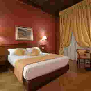 Hotel Montecarlo, 4 of 5