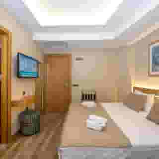 Hotel Ravi, 6 of 6