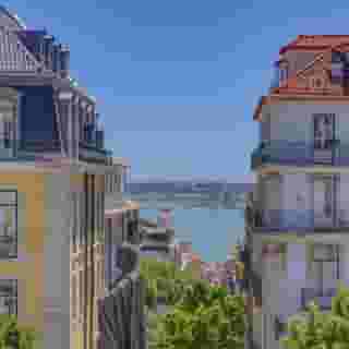 Solar Dos Poetas, 1 of 5