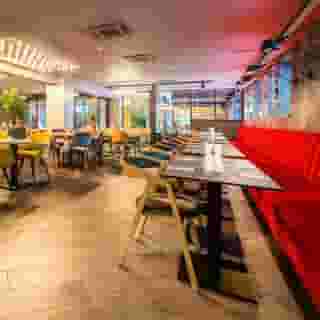 Up Hotel Budapest, 4 of 5