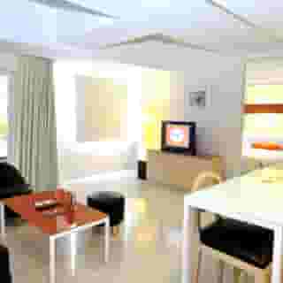 HARRIS Hotel and Residences Riverview Kuta - Bali, 4 of 5