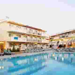 Zante Maris, 4 of 5