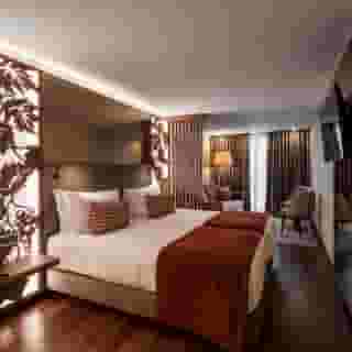 Turim Oporto, 3 of 5