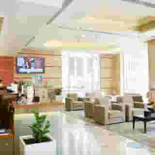 The Royal Riviera , 3 of 5