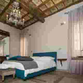 Rome Frattina 27, 1 of 5