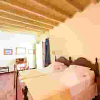 Casas de la Juderia, 2 of 5