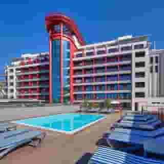 The Views Monumental, 5 of 5