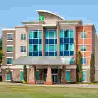 Holiday Inn Express and Suites North Dallas at Preston by Ihg, 1 of 5