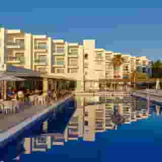 Nereida Aparthotel, 2 of 5