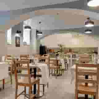 Royal Court Hotel, 3 of 5