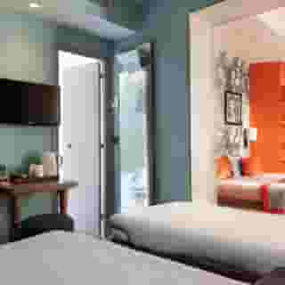 Des Nations St Germain, 4 of 5