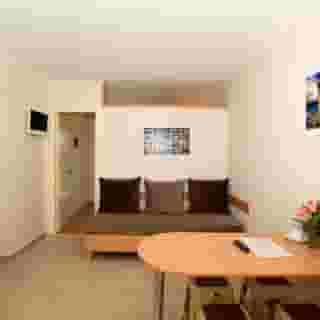 Sun City Apartments, 5 of 5