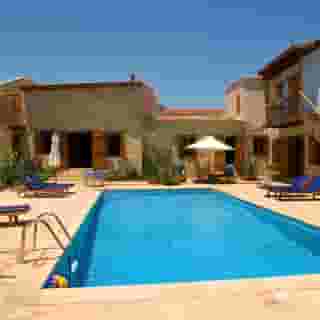 Filokypros Eveleos Country Houses, 2 of 5