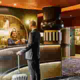 NEST Paris La Defense - Mgallery, 2 of 5