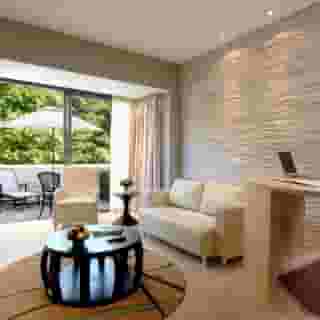 Vineyard Hotel, 5 of 5