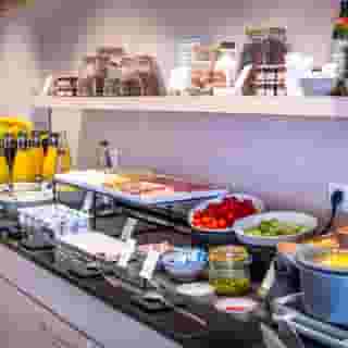 Best Western Premier Hotel Prince De Galles, 1 of 5