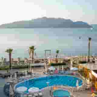 Pasa Garden Beach, 2 of 5