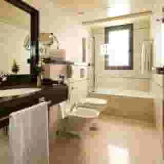 Sevilla Center, 4 of 5