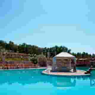 Lassion Golden Bay, 1 of 5