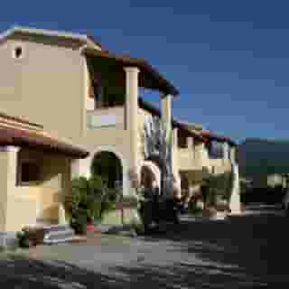 Harris Apartments, 1 of 5