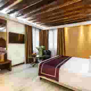 Palazzo San Lorenzo, 2 of 5