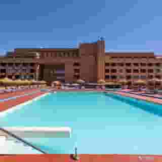 Las Palmeras Affiliated by FERGUS, 1 of 5