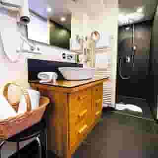 Schwarzwaldhotel Holzschuhs, 2 of 5