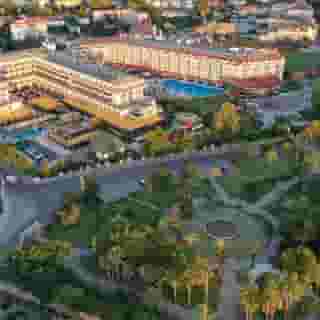 Crystal Deluxe Resort & Spa, 2 of 5