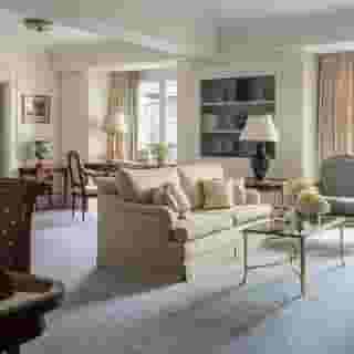 Four Seasons Hotel Paris, 1 of 5