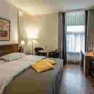 Central Plaza Hotel, 3 of 5