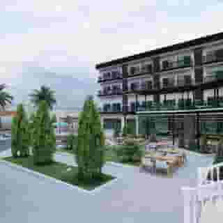 Clover Magic Park Side Hotel, 1 of 5