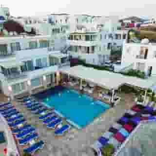 Sky Nova Suites Hotel, 1 of 5