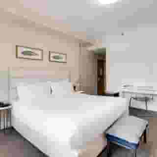 Crest Hotel Suites, 6 of 6