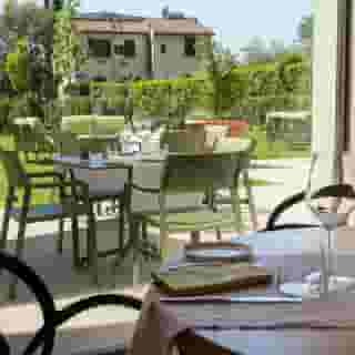 Villa Neroli, 3 of 5